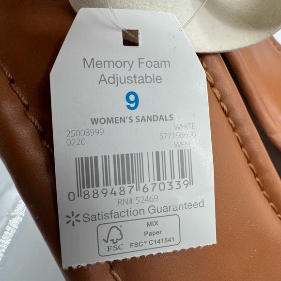 NWT Time And Tru White Platform Block Heel Sandals Size 9 Women's - Picture 2 of 9